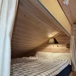 Charming In Lofoten With Stunning Sea View, Vagan, Wifi بيت للعطل