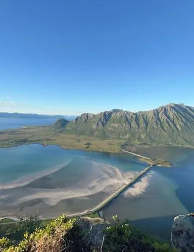 Koselig I Lofoten, Sjo, Fjellutsikt, Parkering Дом отдыха *