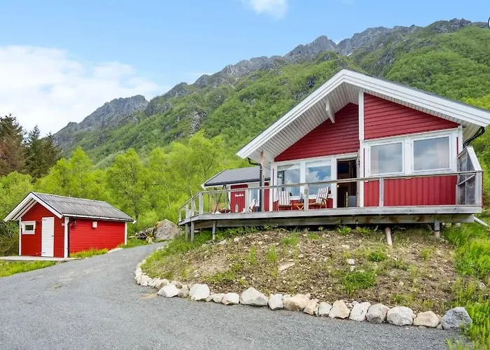 Charming In Lofoten With Stunning Sea View, Vagan, Wifi Laukvik
