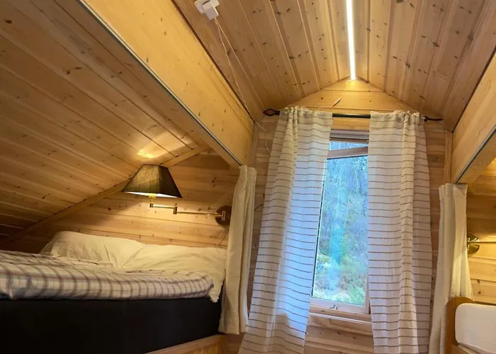 Koselig I Lofoten, Sjo, Fjellutsikt, Parkering *